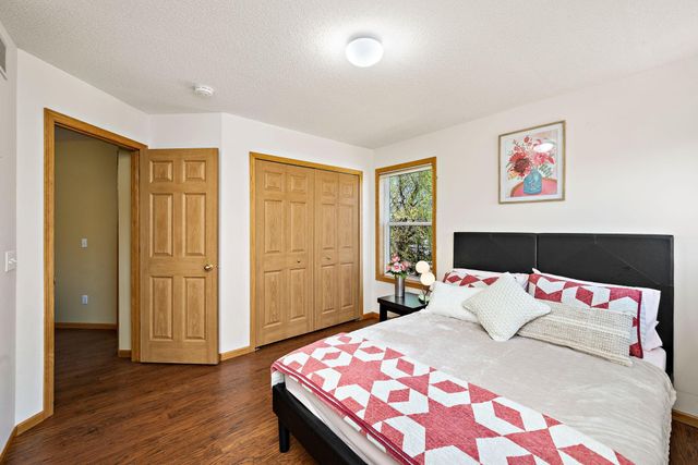 4925 Narcissus Lane N, Plymouth, MN 55446