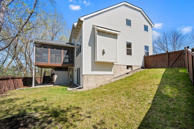 4925 Narcissus Lane N, Plymouth, MN 55446