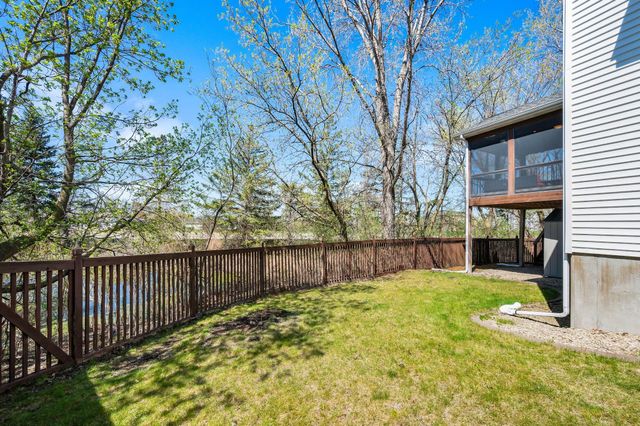 4925 Narcissus Lane N, Plymouth, MN 55446