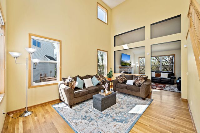 4925 Narcissus Lane N, Plymouth, MN 55446