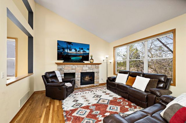 4925 Narcissus Lane N, Plymouth, MN 55446