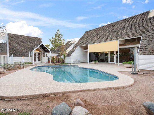 2648 N RIDGE Circle, Mesa, AZ 85203