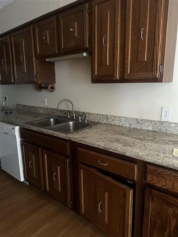 4249 S Holly Hill Ct 13, Lake Charles, LA 70605