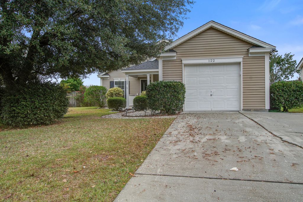 122 Walnut Creek Road, Summerville, SC 29483