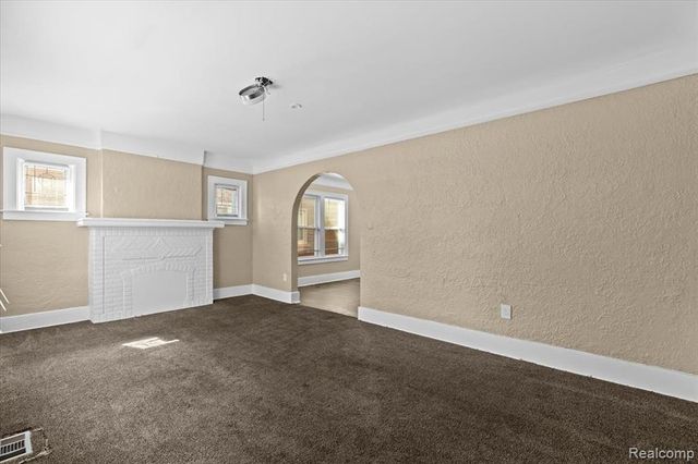 16653 Woodingham Drive, Detroit, MI 48221