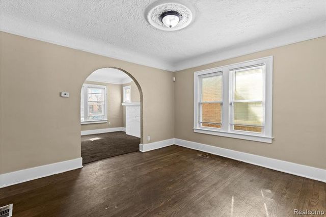 16653 Woodingham Drive, Detroit, MI 48221