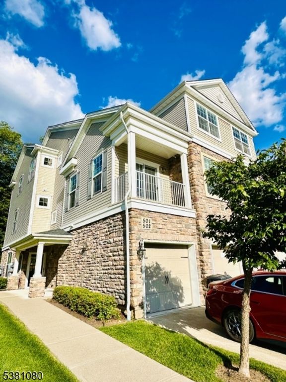 502 Waterview Ct, Hanover Twp., NJ 07927