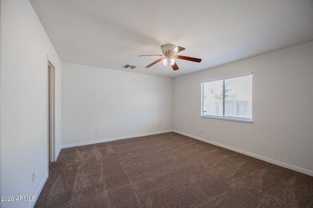7220 W HESS Avenue, Phoenix, AZ 85043