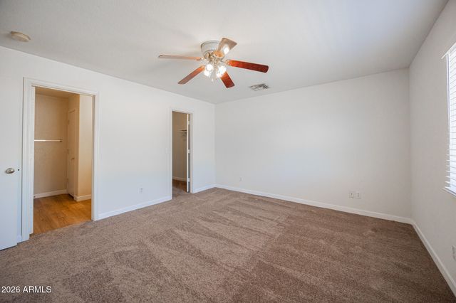 7220 W HESS Avenue, Phoenix, AZ 85043