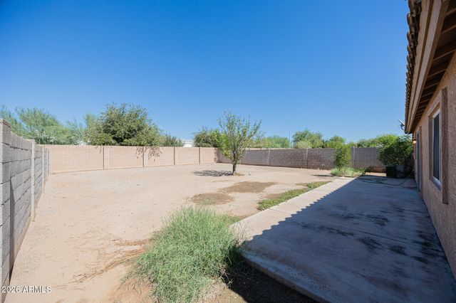 7220 W HESS Avenue, Phoenix, AZ 85043