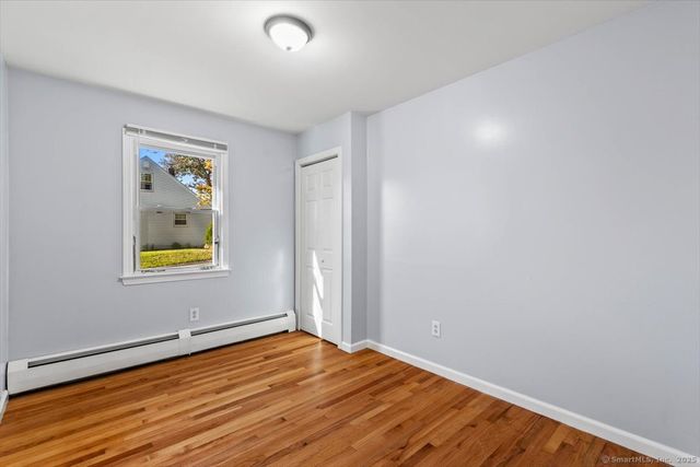 1 Hoadley Road, Branford, CT 06405