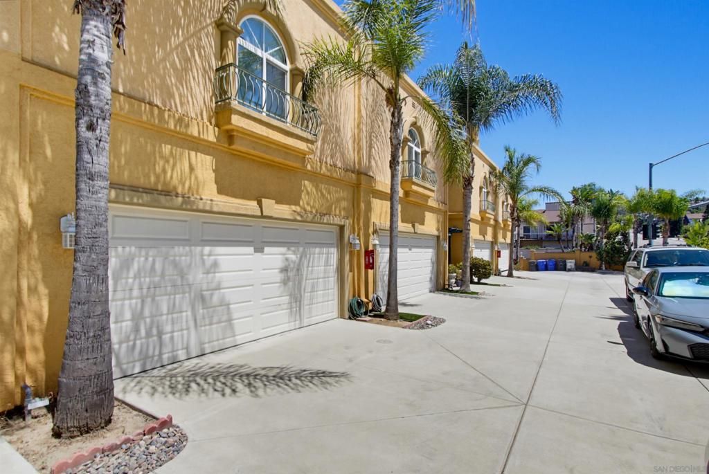 7565 Romeria St, Carlsbad, CA 92009 — photo 4