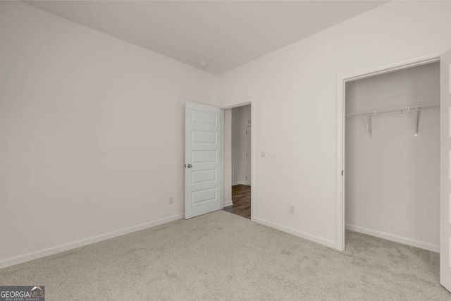 8592 SECRETARIAT Drive, Lithonia, GA 30058