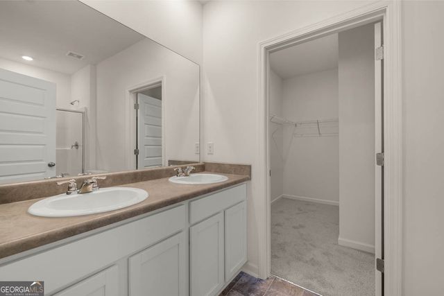 8592 SECRETARIAT Drive, Lithonia, GA 30058