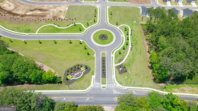 8592 SECRETARIAT Drive, Lithonia, GA 30058