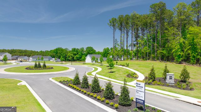 8592 SECRETARIAT Drive, Lithonia, GA 30058