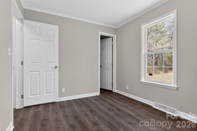 1452 Edisons Bright Way, Newton, NC 28658