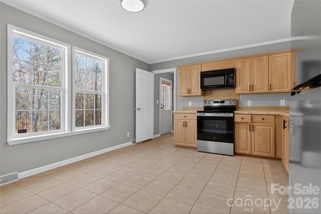 1452 Edisons Bright Way, Newton, NC 28658