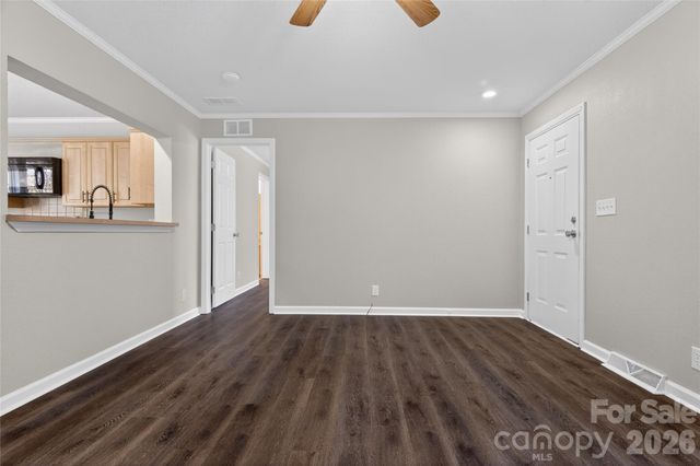 1452 Edisons Bright Way, Newton, NC 28658