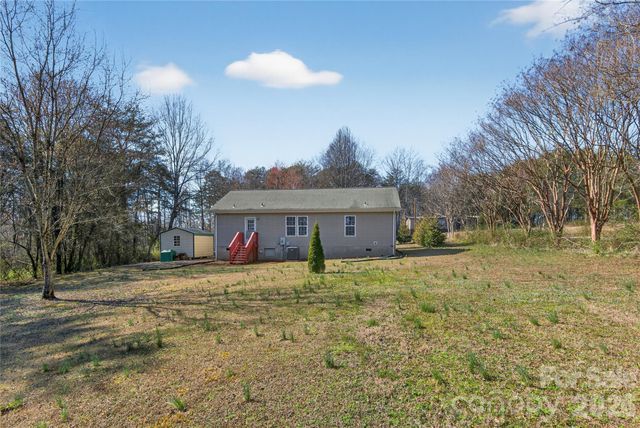 1452 Edisons Bright Way, Newton, NC 28658