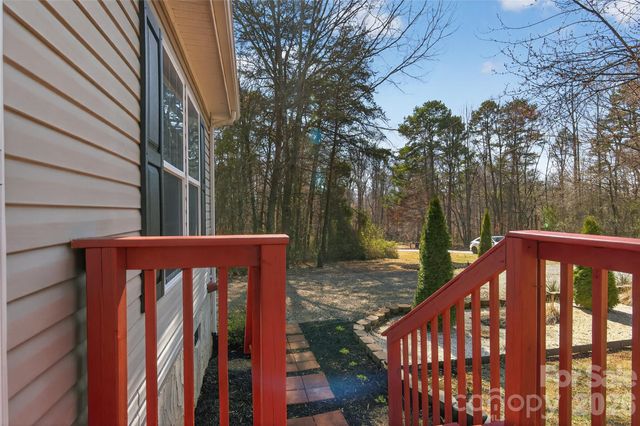 1452 Edisons Bright Way, Newton, NC 28658