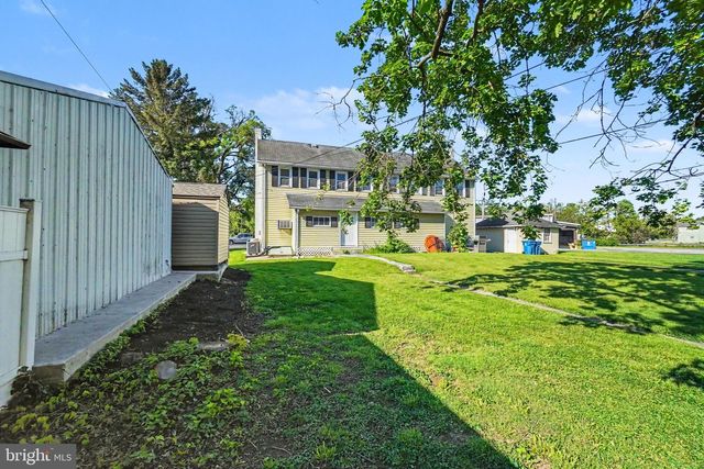 120 LUSK AVE, Highspire, PA 17034