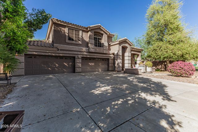 7046 W COTTONTAIL Lane, Peoria, AZ 85383