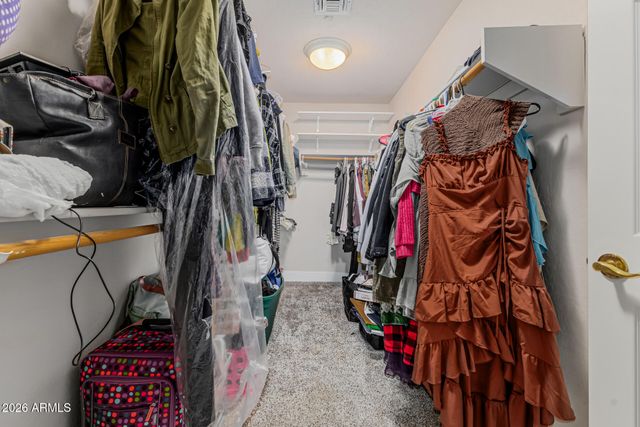 7046 W COTTONTAIL Lane, Peoria, AZ 85383