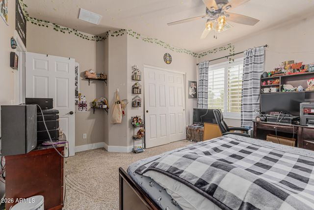 7046 W COTTONTAIL Lane, Peoria, AZ 85383