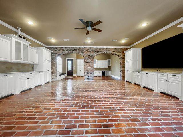21340 Stone Bridge Ct, Denham Springs, LA 70726
