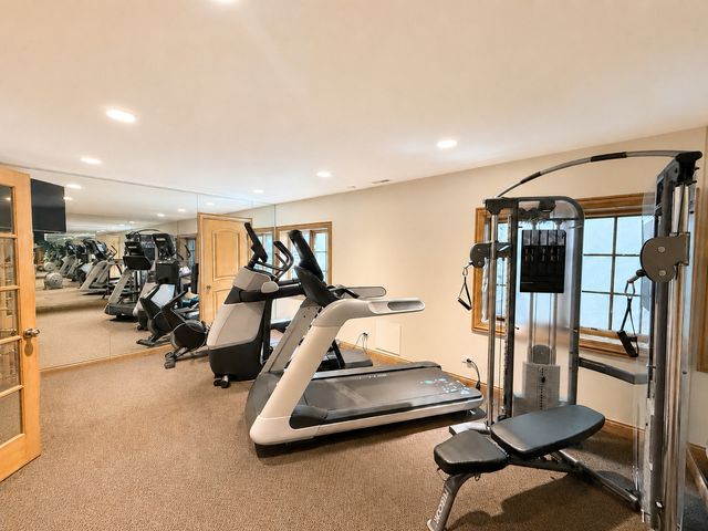 2250 Telegraph Road, Bannockburn, IL 60015