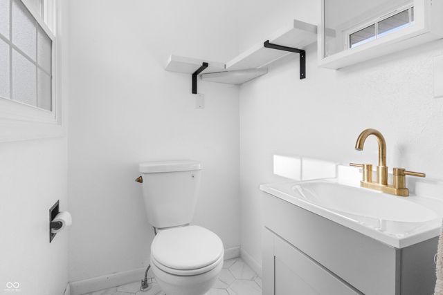 6455 W Todd Court, North Vernon, IN 47265