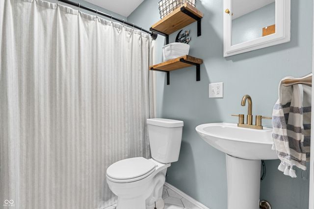 6455 W Todd Court, North Vernon, IN 47265