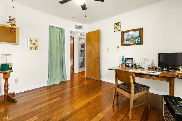 6455 W Todd Court, North Vernon, IN 47265