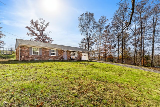 6455 W Todd Court, North Vernon, IN 47265