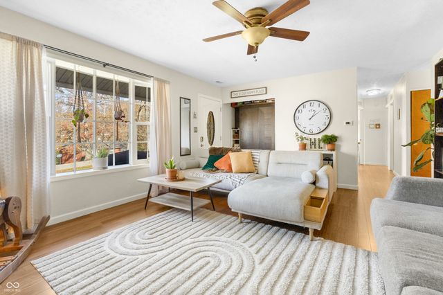 6455 W Todd Court, North Vernon, IN 47265