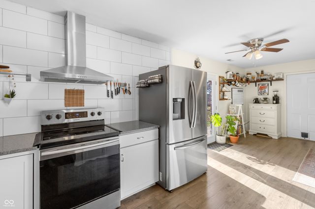 6455 W Todd Court, North Vernon, IN 47265