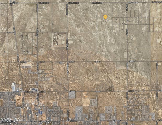 2300 E Avenue E8, Lancaster, CA 93535