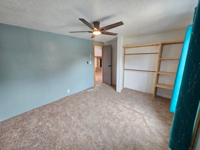 8404 Brook Street NE, Albuquerque, NM 87113