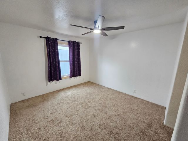 8404 Brook Street NE, Albuquerque, NM 87113