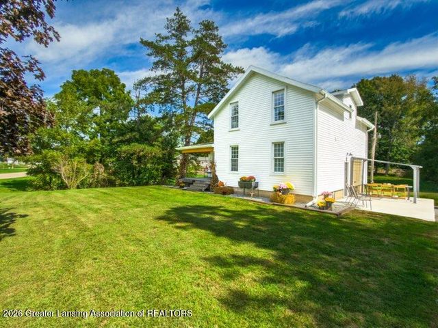 5085 Durfee Road, Eaton Rapids, MI 48827