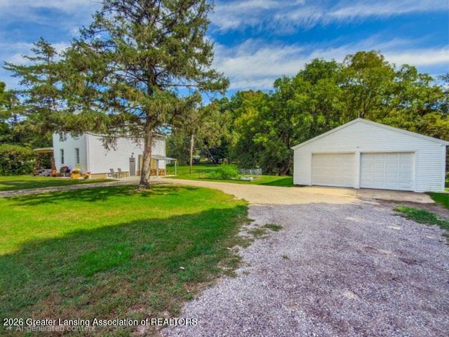 5085 Durfee Road, Eaton Rapids, MI 48827