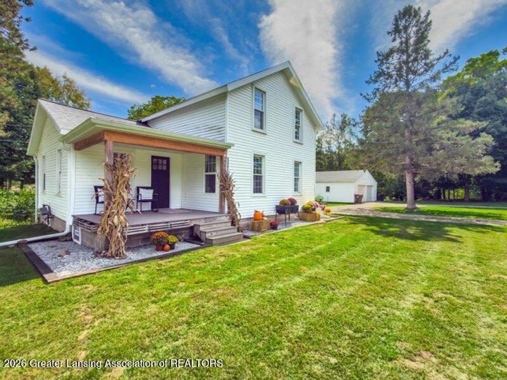 5085 Durfee Road, Eaton Rapids, MI 48827