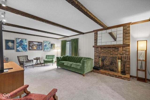 9114 Grinnell Street, Indianapolis, IN 46268