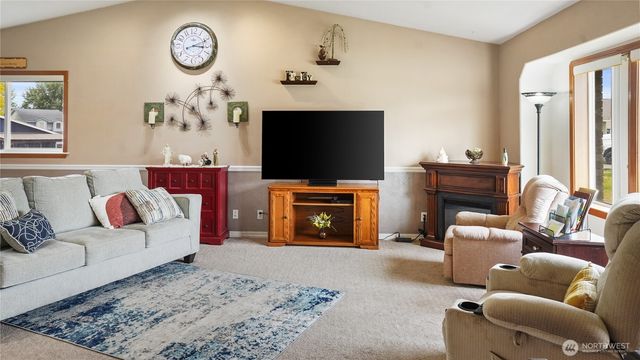 1538 S Bailey Avenue, Moses Lake, WA 98837