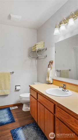 1538 S Bailey Avenue, Moses Lake, WA 98837