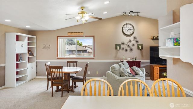 1538 S Bailey Avenue, Moses Lake, WA 98837