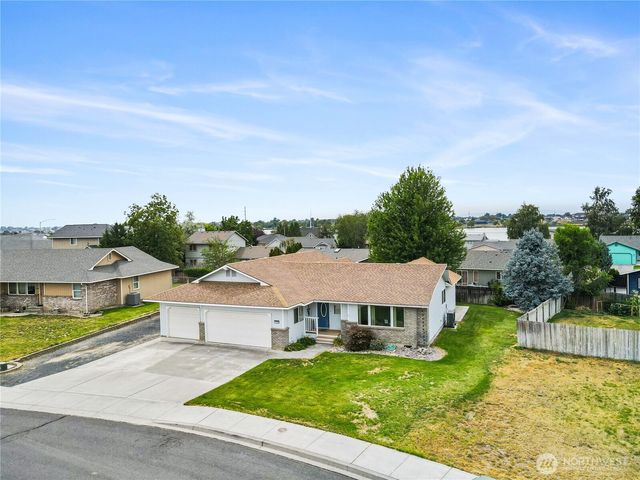 1538 S Bailey Avenue, Moses Lake, WA 98837