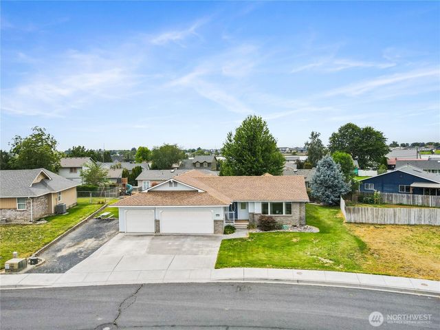 1538 S Bailey Avenue, Moses Lake, WA 98837