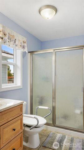 1538 S Bailey Avenue, Moses Lake, WA 98837